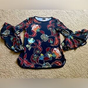 Beautiful women’s medium blouse